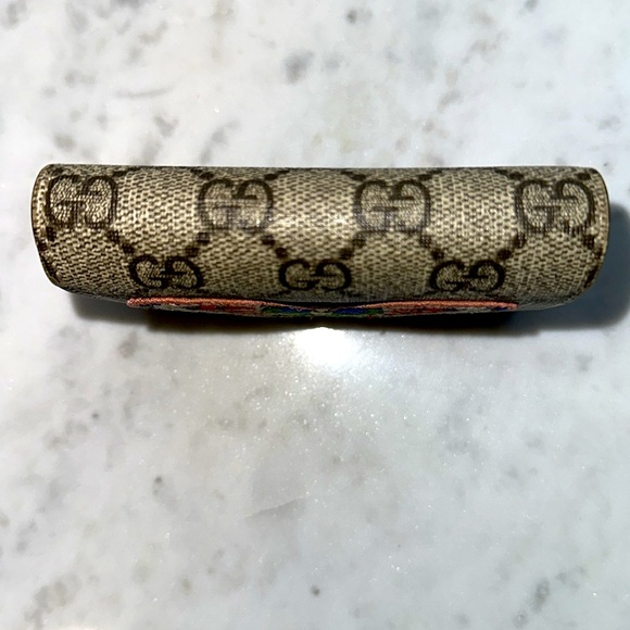 Gucci GG Supreme Butterfly Print Compact Wallet - Picture 6 of 10
